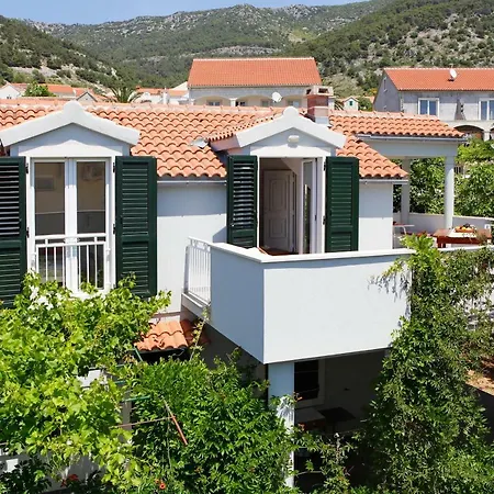 Superb Penthouse Luna *