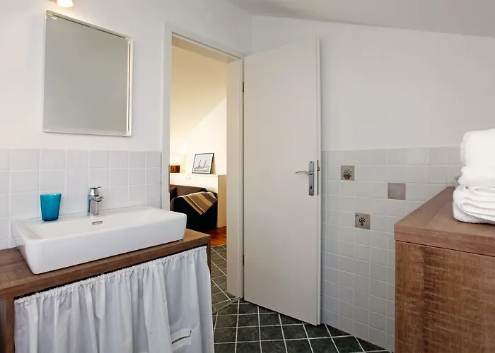 Superb Penthouse Luna Daire Bol